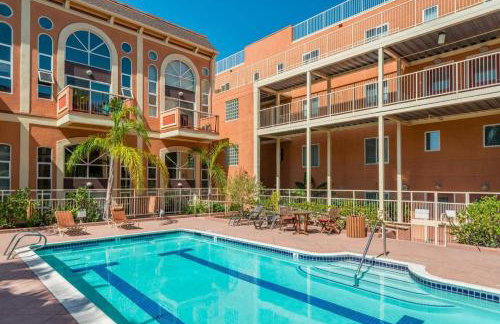 Modern 2BR Downtown San Jose Condo Walkable - Foto 38