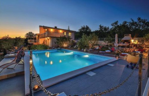 Three-Bedroom Holiday Home In Labin - Foto 1