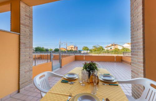 Apartment with Terrace & Parking near the Sea - Foto 1