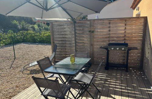 la pause detente, maison climatisée avec jardin et parking privés, à 5 mn de la mer - Foto 1