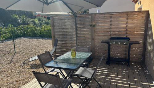 la pause detente, villa climatisée avec jardin et parking privés, à 5 mn de la mer, au calme - Foto 1
