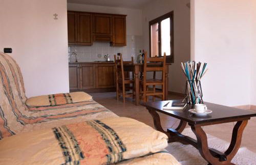 ISA - Residence with swimming pool in Sos Alinos, apartments with air conditioning and private outdoor area - Foto 10