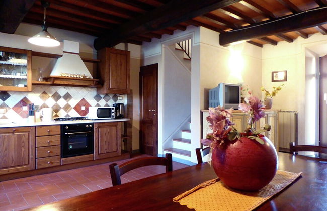 Holiday Home in Montecarelli With Pool - Foto 8