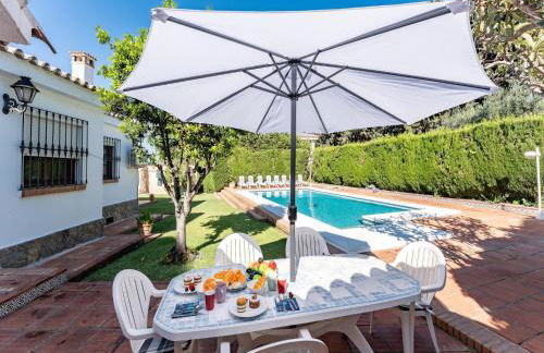 Pleasant Villa in Churriana with pool - Photo 14