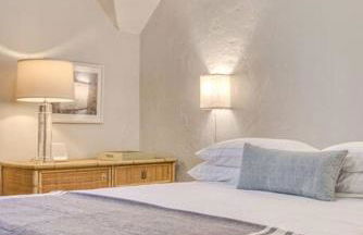 Landmark 23 - Photo 70