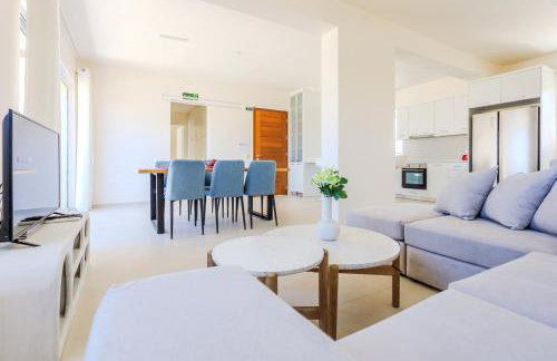 Resitour - Chania Aphrodite Beachfront - Photo 57