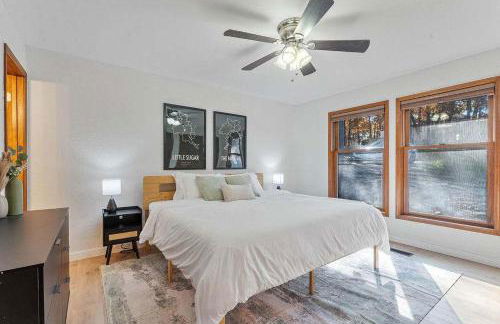 Tunnel Vision Trail House Bike In Bike Out - Foto 6