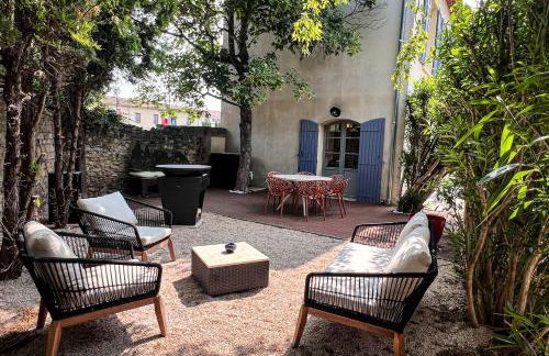 Elivi Elegant Art Deco house with Garden Walk to the Heart of Town - Photo 2