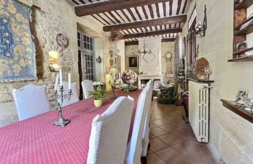 Chez Lydia - Osez la vie de chateau ! Pont du Gard, Uzès - Foto 3