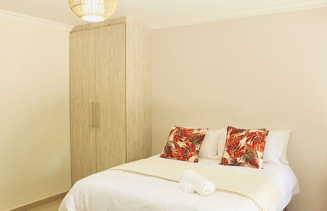 Charming 1-bed Apartment in Sandton - Foto 2