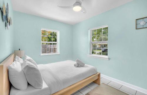 Bluewave Bungalow - #1 Charming & Comfortable 2 1 - Foto 2