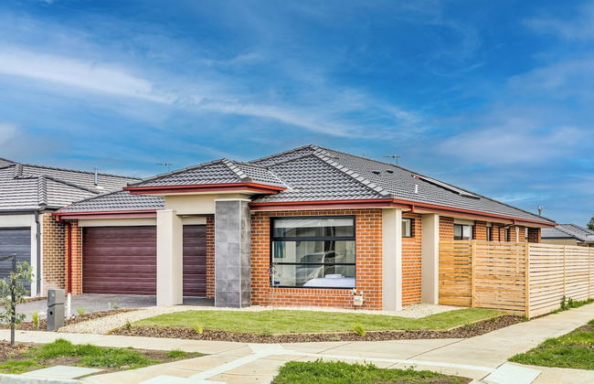 StayAU Charming 4BR Retreat Wyndham Vale - Foto 73