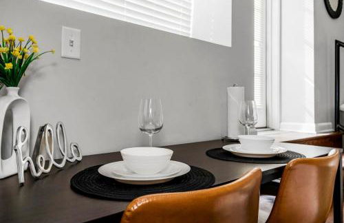 Comfy 1BR-Parking, Rooftop, Near Arrowhd & TMobile - Foto 5