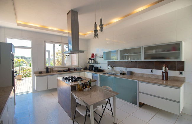 Maravilhosa Mansão em Frente à Praia - Foto 14