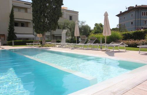 Ginny House Lake - charming flat with pool - Foto 7