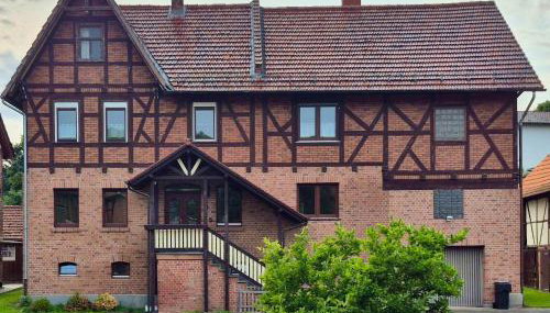 FEWO Unterm Stein - Ganzes Haus - bis 11 Gäste - Foto 1