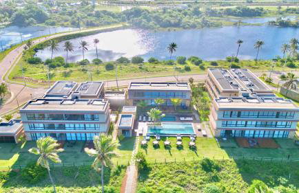 Apartamento Pé na Areia Cond Alphaville Guarajuba - Foto 58