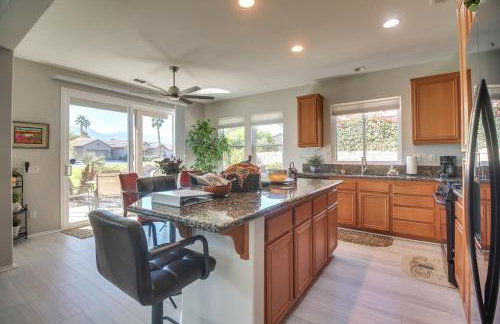 2 Mi to Coachella: Indio Home w/ Outdoor Oasis - Foto 9