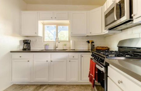 Central House with Pool & Hot Tub - Foto 14