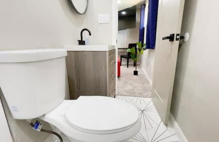 Private Home - Heated Pool, Billiards, Darts, Foosball, Fireplace, 5 Smart TVs, BBQ, Cotton Bedding - The Saguaro Sanctuary, Pool Heat Optional - Foto 28