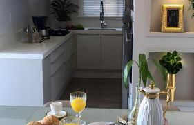 Meia Praia Apto Fino Acabamento 3 suítes e 2 garagens - Foto 9