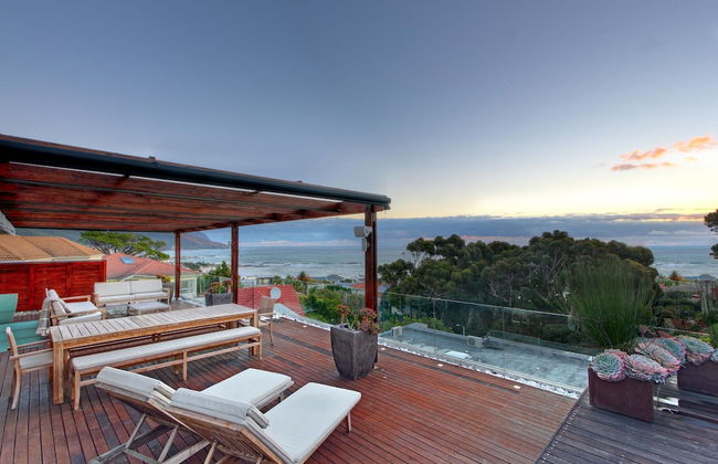 Sea View 3bed Apt w Pool Near Beaches Glen Sunsets - Foto 24