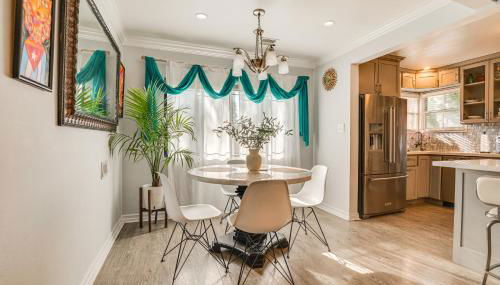 4 Mi to Beach Chic Los Angles Home with Patio! - Foto 3