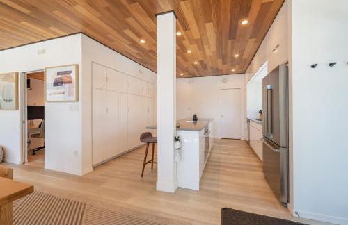 Modern Eco Retreat with Hot Tub and Views - Foto 22