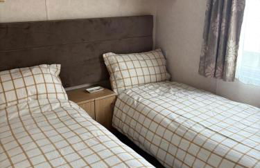 Unobstructed Sea Views , Rockley Park , Poole - Photo 25