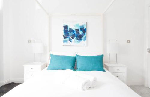 The Comet - A Home with 4 Bedrooms and 3 Bathrooms near Alton Towers for You - Foto 7