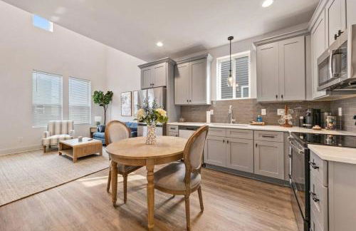 Cypress House*Cozy, Chic, and yours to book now! - Foto 18