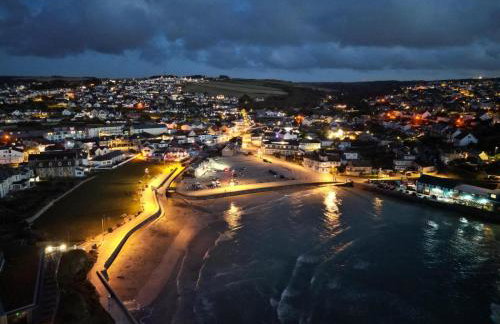 Valley View with a luxurious hot tub - Foto 4