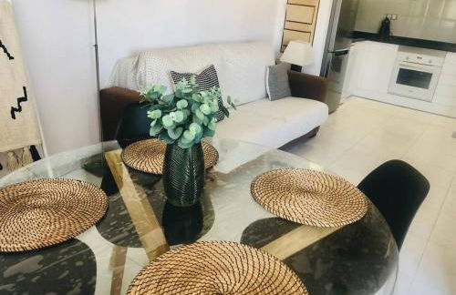 Apartamento con WIFI y piscina cerca del mar - Foto 2