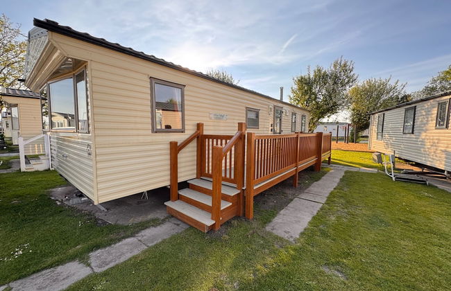 3 Bed Caravan - Side Gated Decking, Wifi, Pets - Foto 29
