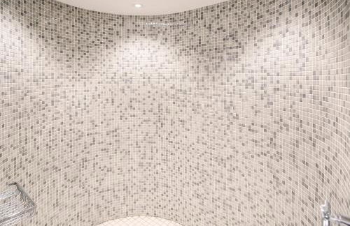 The Workshop by The Suffolk Cottage Collection - Photo 13