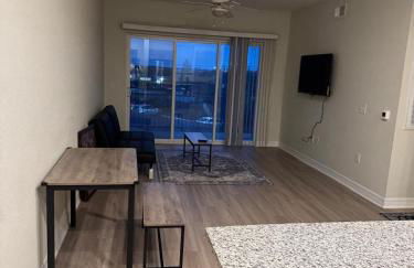 Cozy 2BHK Getaway in Cedar Park - Photo 4