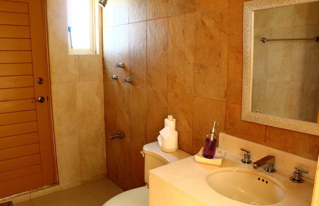 Iz Cay Luxury Ocean Front Villa - Foto 9