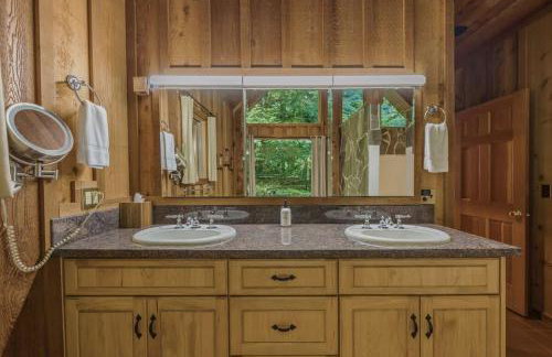 Forrest Lodge Large Private Luxury w Hot Tub - Foto 61