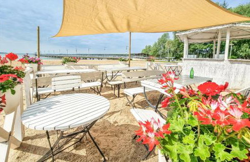 3 Bedroom Awesome Home In Zieleniewo - Foto 48