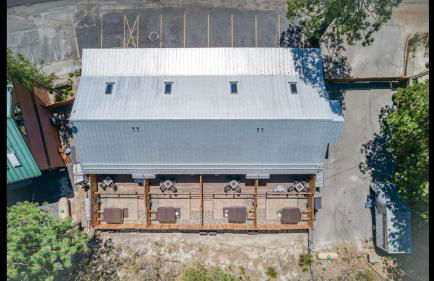 #2 Cottage Like Suite With Private Hot Tub - Photo 17