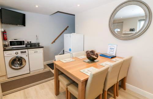 Sea Scape - Photo 10