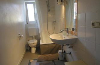 Ferienhaus 140 qm IGELMÜHLE, bei der romantischen Rödermühle an der Fränkischen Saale in Deutschlands Mitte, 8 km zur A7 - Foto 4