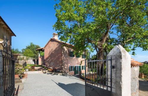 Villa Malini with Pool, Sauna and Fenced Garden - Foto 13