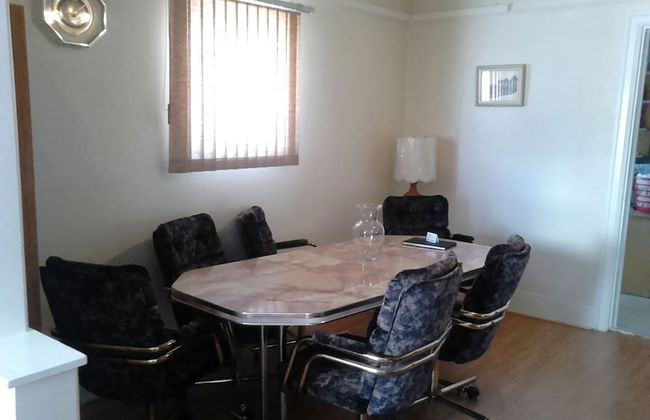 Canora Home Rentals Holiday Cottage - Photo 3