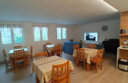 Balentziaga - Photo 18