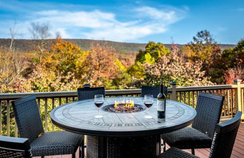 Overlook at Sleepy Creek -- Sleepy Creek Frontage, Secluded, Grill, Fire Pit, Deck, Family Friendly, Game Room, Fishing, Hammock, View, Fireplace - Foto 52