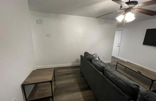 Cozy 3-Bedroom, 1-Bath Home Close to Fort Sill - Foto 4