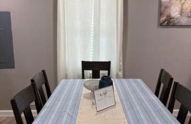 3 BR 3 Bath Airport SpaceX LNG WashDry Private Yard Deck Pets - Foto 18