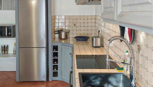 Amazing Home In St Martin De Castillon - Foto 5