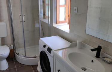 Jankovich Castle - Photo 7